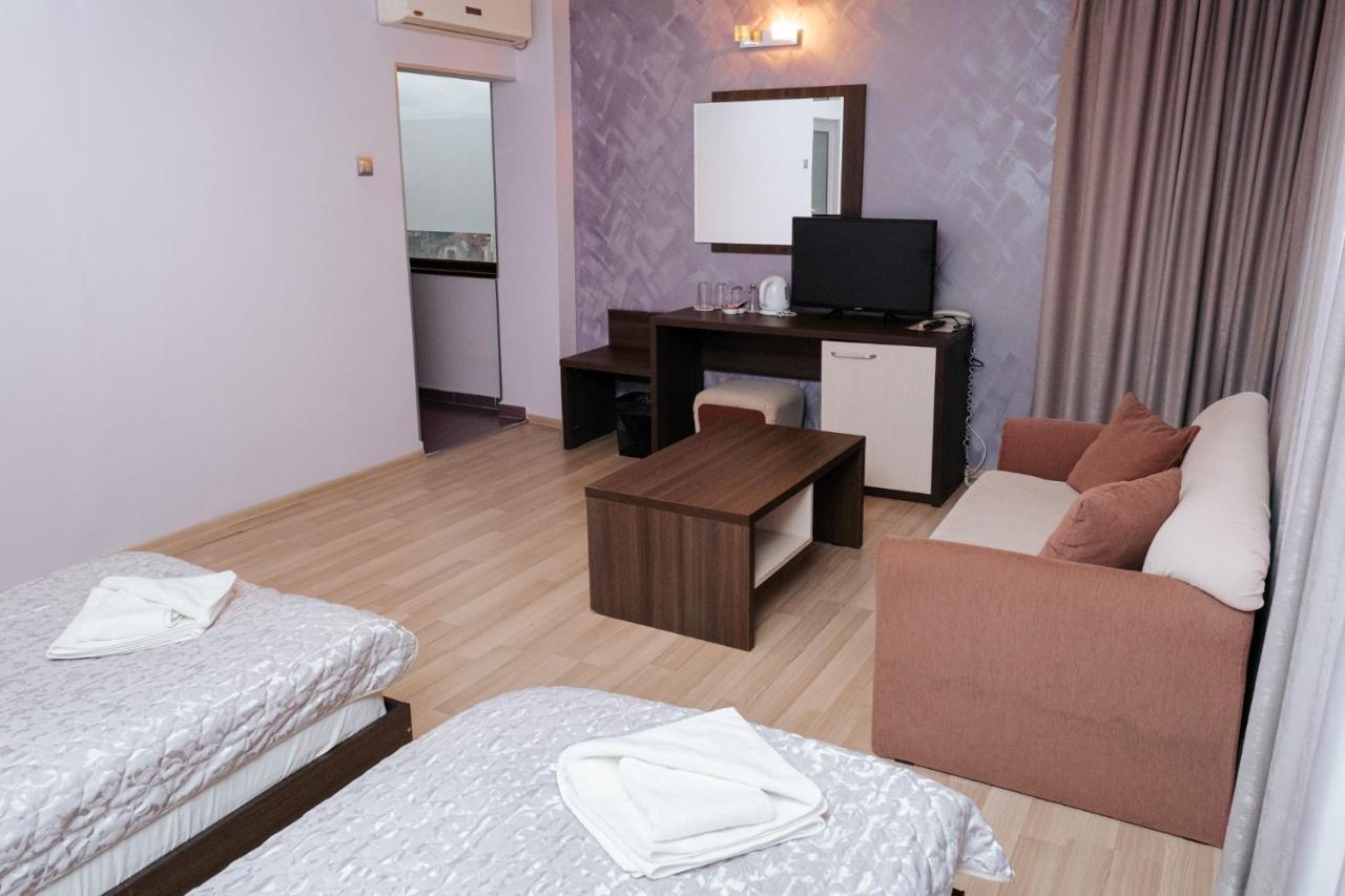 Hotel Tundzha - Renovated! Yambol Buitenkant foto